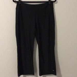 Nike Fit Dry Crop Work Out Pant
